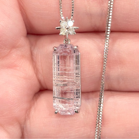 18K Rutilated Rose Quartz Diamond Necklace White Gold Floral Pink Gem Luxury